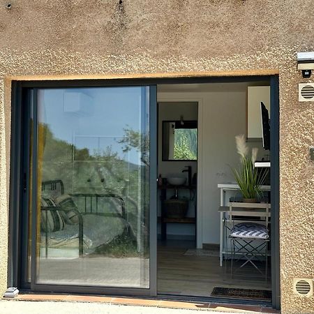 Studio Collobrieres Vue Sur Village Exteriör bild
